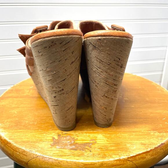 Lucky Brand Latrice Wedge Sandals with Open Toe - Picture 10 of 14